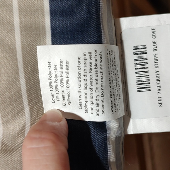 4 chair cushions - Picture 4 of 4